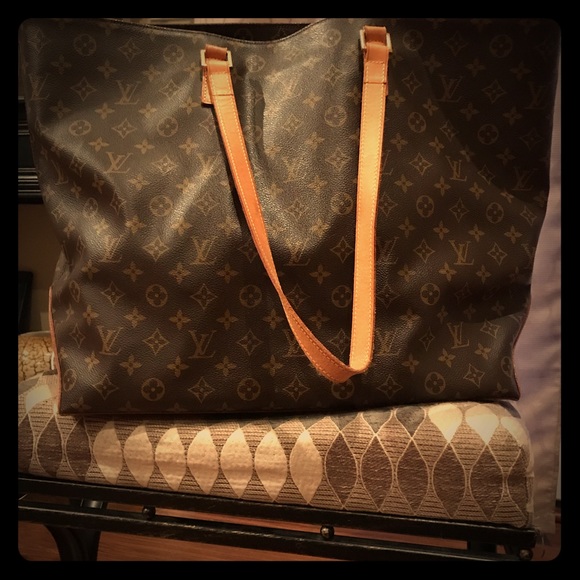 Louis Vuitton Handbags - GM Cabas authentic LV